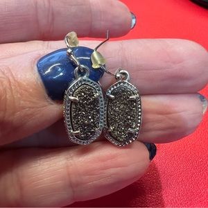 Kendra Scott Lee drop earrings